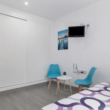 Adan Con Piscina Majestuosa Літній будинок