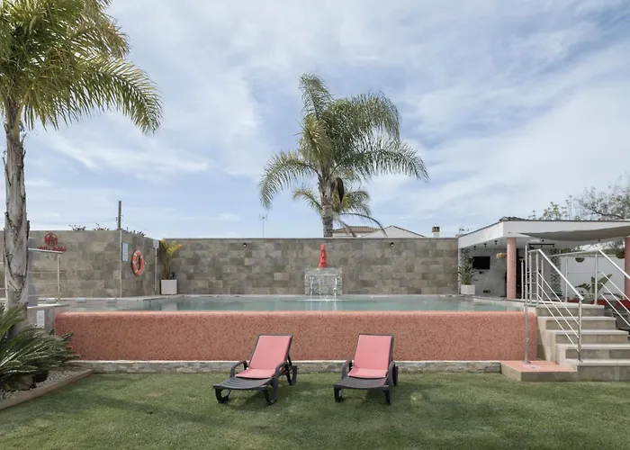 Adan Con Piscina Majestuosa Hétvégi ház